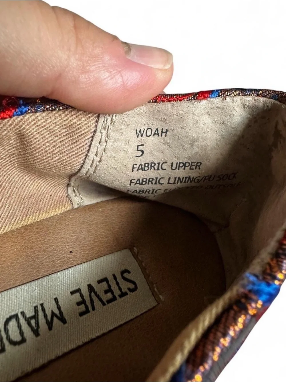 Steve Madden Embroidered Bee Woah copper, red, and blue ballet flats size 5